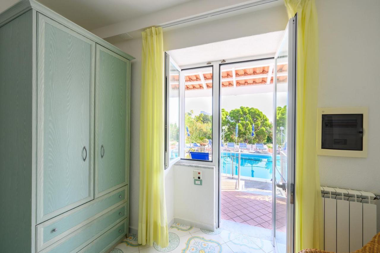 Hotel Parco Cartaromana Ischia Extérieur photo