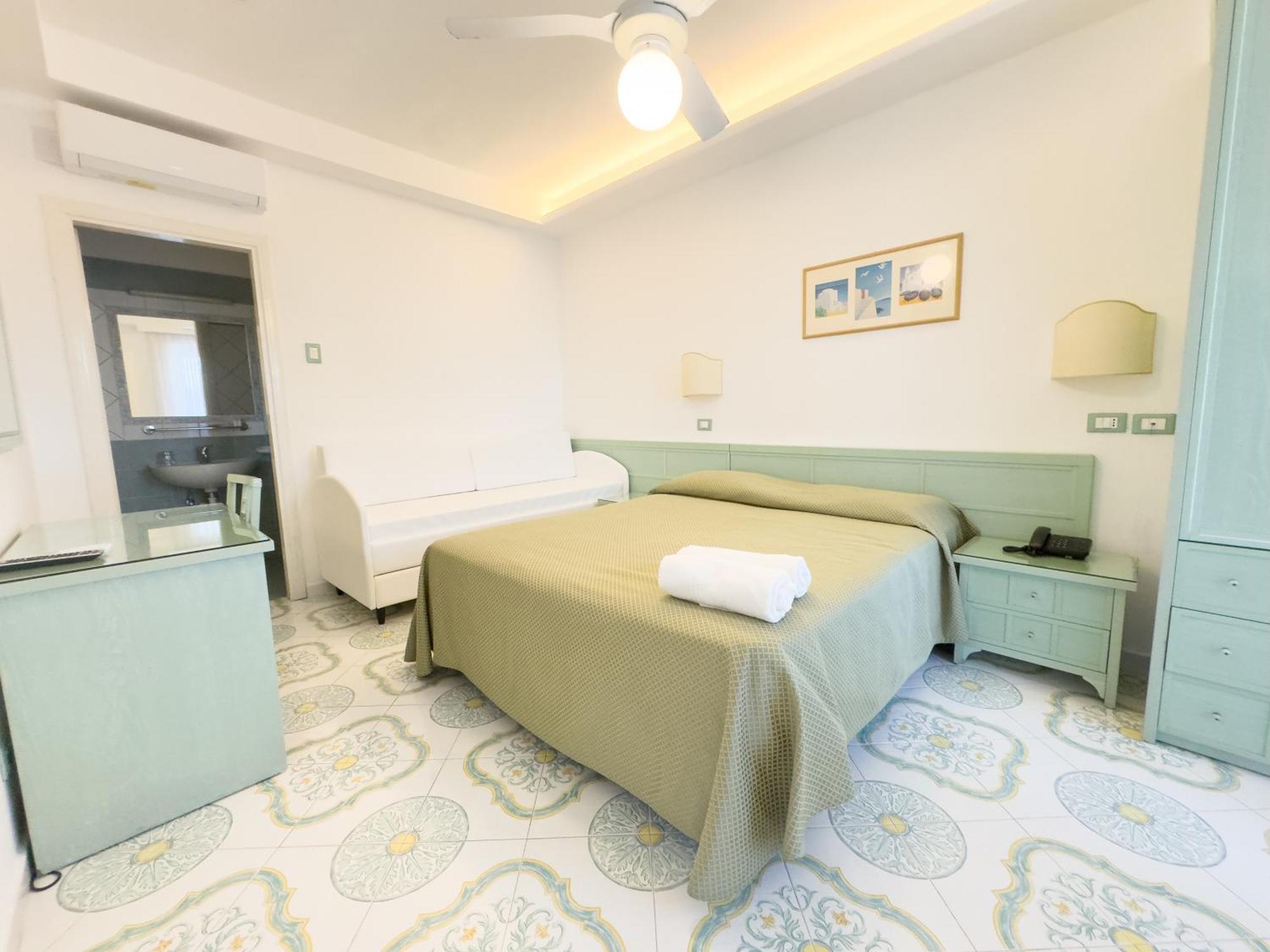 Hotel Parco Cartaromana Ischia Extérieur photo